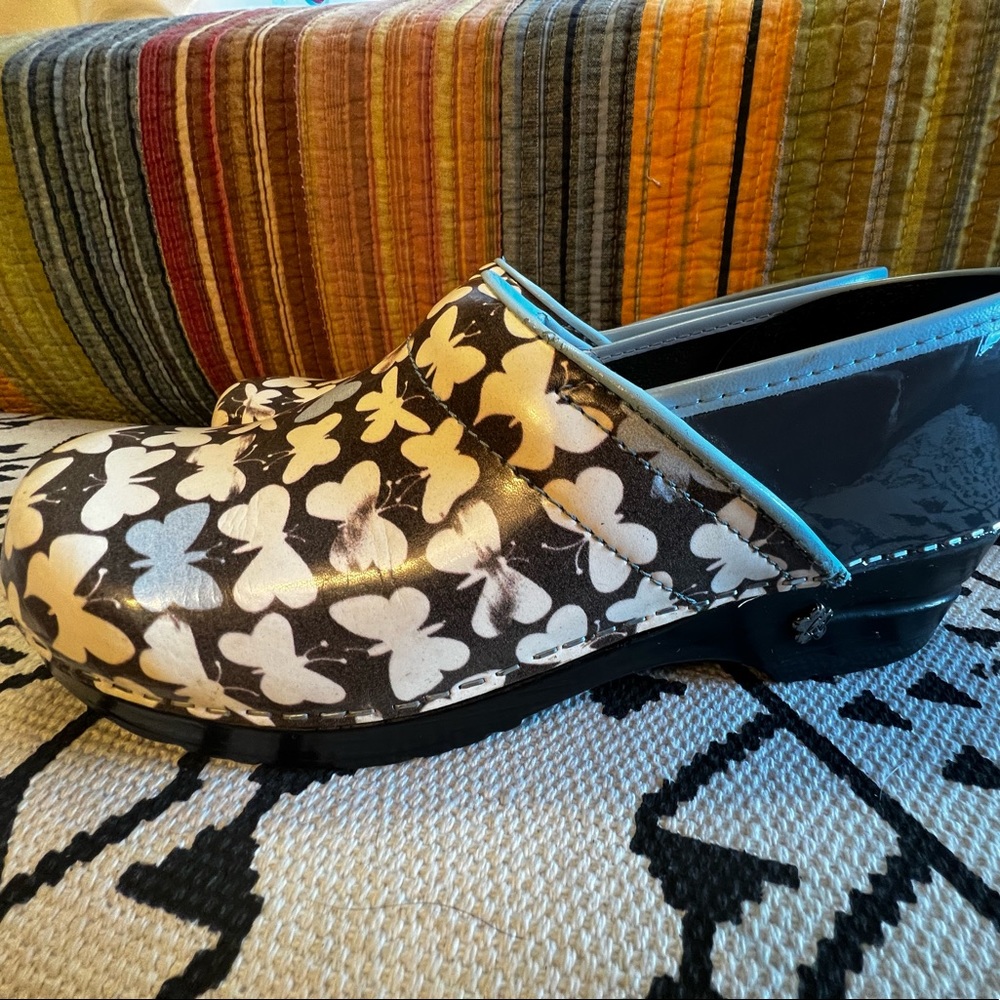 Sanita Koi clogs